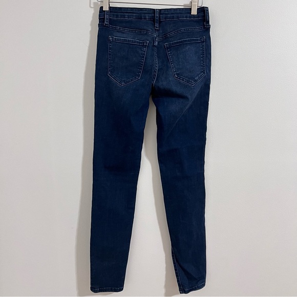 Gap Sculpted Legging Jeans Size 2 / 26 R Denim Stretch Skinny Casual Medium Wash - Picture 3 of 7